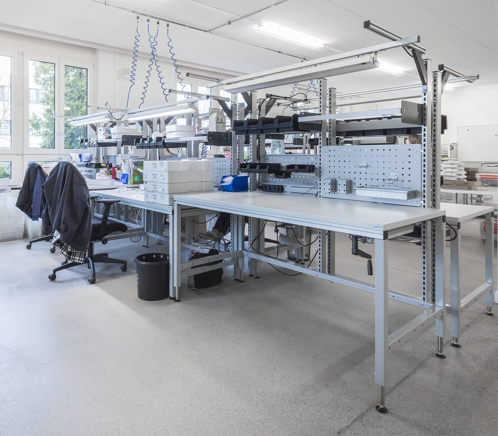 ERGO-line_Arbeitstisch_goetti-Switzerland-Waedenswil_01_Doppelarbeitsplatz_2000x2000-s1q85