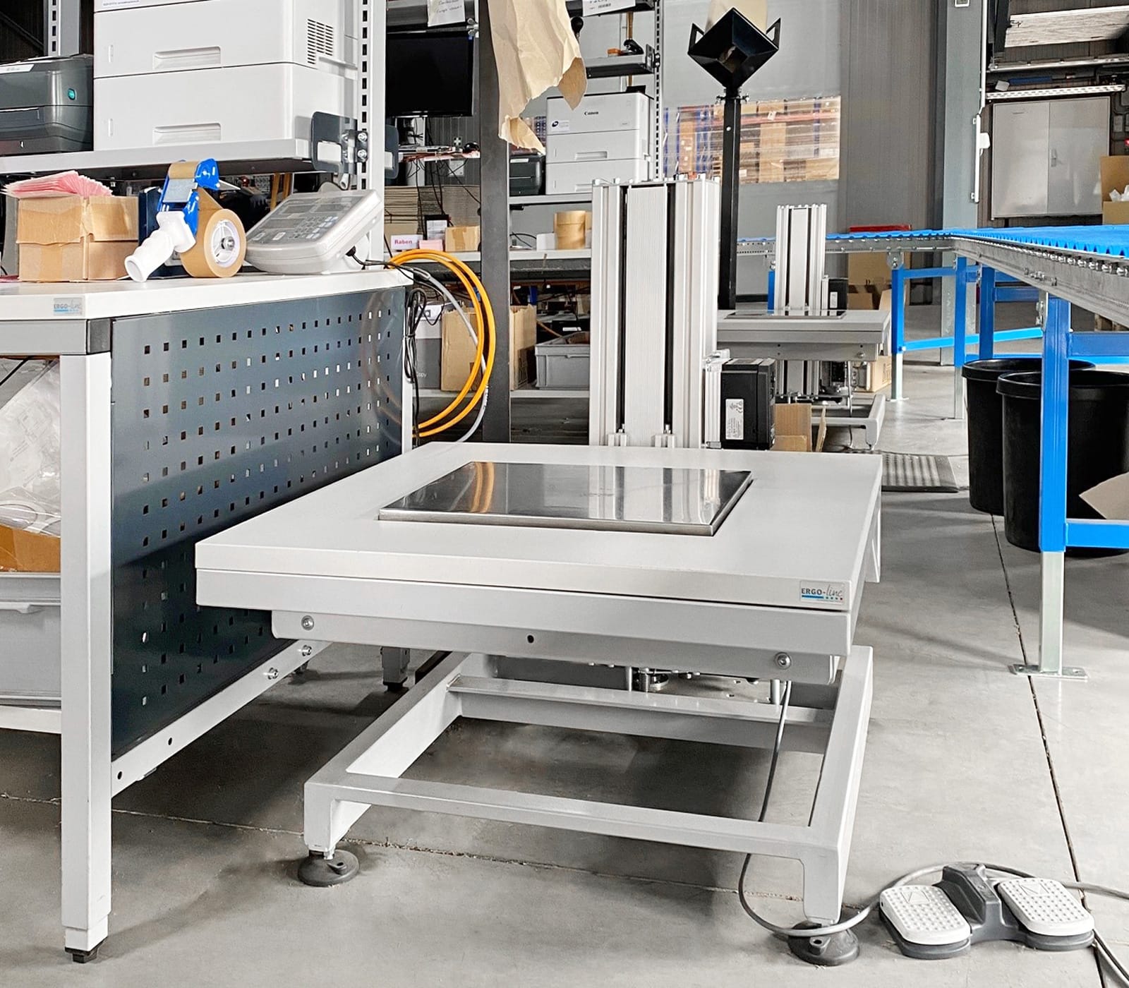 ERGO-line_RBV-Birkmann_Foerdertechnik_2_1600x1400-c1s1q85