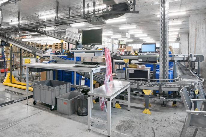 Höhenverstellbare Tische für ergonomische Steharbeitsplätze